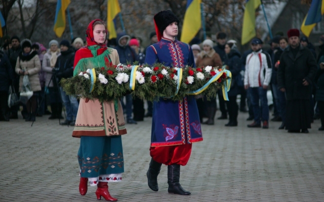 Памяти миллионов погибших: возле Кургана Памяти состоялся скорбный митинг и молебен Фото № 0 Памяти миллионов погибших: возле Кургана Памяти состоялся скорбный митинг и молебен Фото № 0