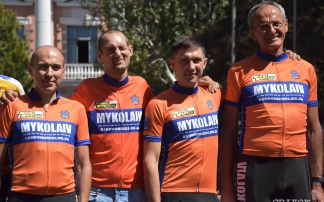 Николаевский спортсмен об участии в велозаезде «Париж-Брест-Париж» Фото № 3 Николаевский спортсмен об участии в велозаезде «Париж-Брест-Париж» Фото № 3