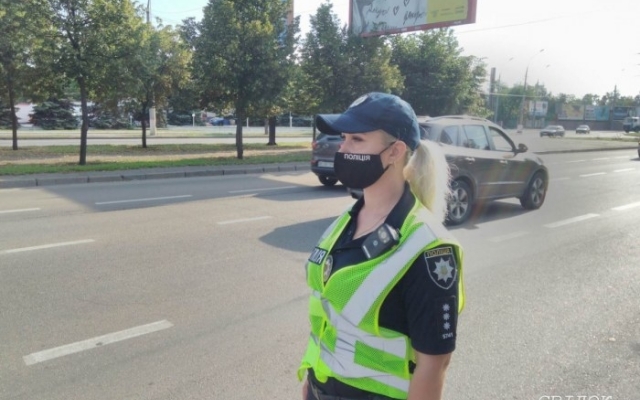 В Николаеве в общественном транспорте штрафуют за нарушение карантина Фото № 2 В Николаеве в общественном транспорте штрафуют за нарушение карантина Фото № 2