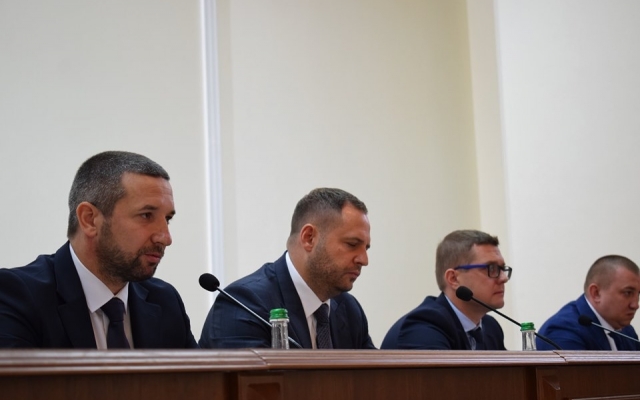 В Николаеве представили нового губернатора области Александра Стадника Фото № 1 В Николаеве представили нового губернатора области Александра Стадника Фото № 1