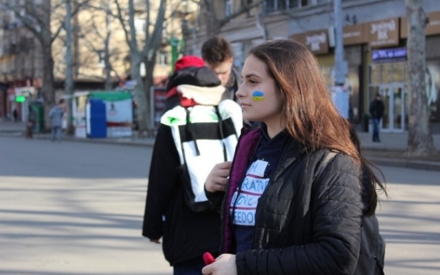 «Соборная страна»: в центре Николаева студенты УАЛ создали живой круг единства Фото № 2 «Соборная страна»: в центре Николаева студенты УАЛ создали живой круг единства Фото № 2