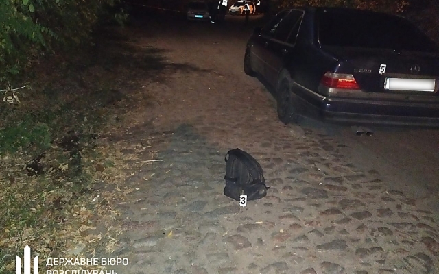 Сотрудника Управления защиты экономики в Кировоградской области, сбившего насмерть велосипедиста, задержали николаевские правоохранители Фото № 1 Сотрудника Управления защиты экономики в Кировоградской области, сбившего насмерть велосипедиста, задержали николаевские правоохранители Фото № 1