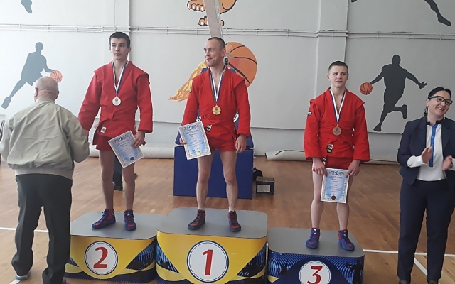 Николаевские самбисты завоевали призовые места на чемпионате по самбо Фото № 3 Николаевские самбисты завоевали призовые места на чемпионате по самбо Фото № 3