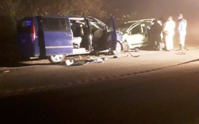 В Арбузинском районе на трассе произошла авария: погиб один человек и восемь - травмированы Фото № 1 В Арбузинском районе на трассе произошла авария: погиб один человек и восемь - травмированы Фото № 1