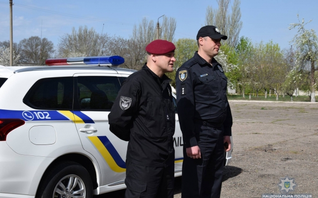 Николаевские спецназовцы получили новые современные внедорожники Фото № 13 Николаевские спецназовцы получили новые современные внедорожники Фото № 13