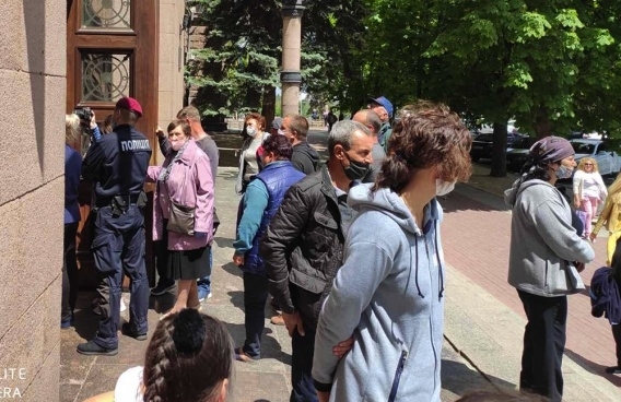 Торговцам объяснили, почему открыть рынок на Колодезной в Николаеве не позволят Фото № 1 Торговцам объяснили, почему открыть рынок на Колодезной в Николаеве не позволят Фото № 1