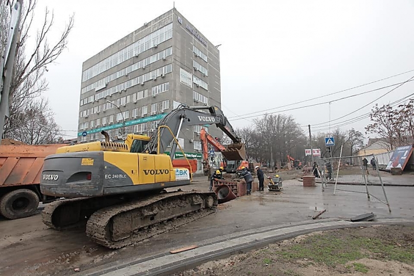 В Николаеве на Малой Морской возобновили движение Фото № 0 В Николаеве на Малой Морской возобновили движение Фото № 0