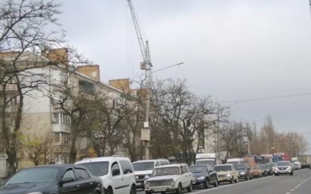 В Николаеве пояснили причину постоянных пробок в Соляных Фото № 0 В Николаеве пояснили причину постоянных пробок в Соляных Фото № 0