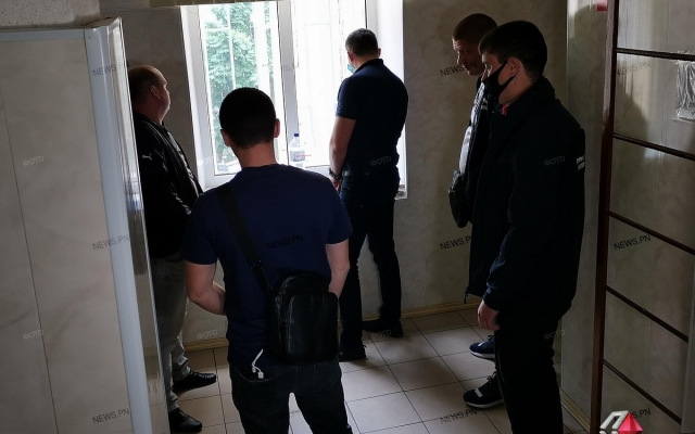 Без права на внесение залога – суд арестовал начальника отдела полиции, подозреваемого в избиении жителя Николаева Фото № 1 Без права на внесение залога – суд арестовал начальника отдела полиции, подозреваемого в избиении жителя Николаева Фото № 1