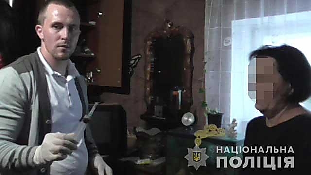 В Братском районе у местной жительницы в доме обнаружили наркотики Фото № 1 В Братском районе у местной жительницы в доме обнаружили наркотики Фото № 1
