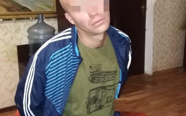 В Очакове иногородний мужчина совершил разбойное нападение на местную жительницу Фото № 0 В Очакове иногородний мужчина совершил разбойное нападение на местную жительницу Фото № 0