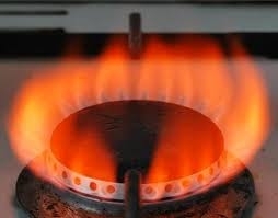 «Николаевгаз» рассказал, почему газ в комфорках потребителей красно-оранжевый Фото № 0 «Николаевгаз» рассказал, почему газ в комфорках потребителей красно-оранжевый Фото № 0