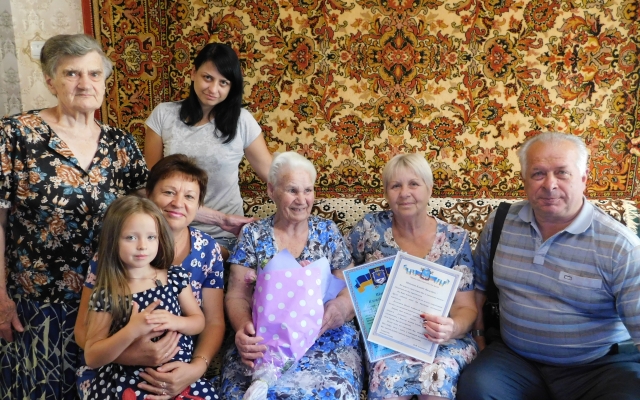Жительница Николаева Клавдия Гончарова отметила свой 100-летний юбилей со дня рождения Фото № 1 Жительница Николаева Клавдия Гончарова отметила свой 100-летний юбилей со дня рождения Фото № 1