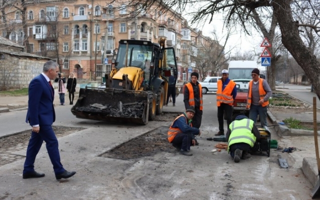 В Николаеве стартовал ремонт дорог Фото № 1 В Николаеве стартовал ремонт дорог Фото № 1