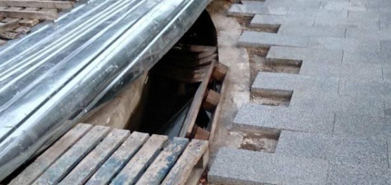Возле фонтана в Возле фонтана в
