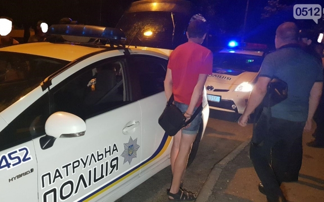 В центре Николаева два парня надругались над 12-летней девочкой Фото № 8 В центре Николаева два парня надругались над 12-летней девочкой Фото № 8