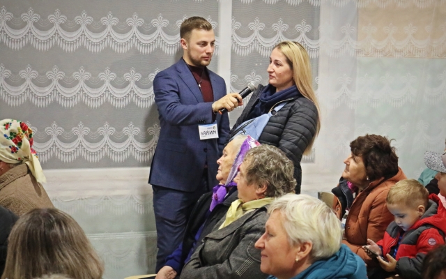 Мэр Николаева Александр Сенкевич встретился с жителями Малой Коренихи Фото № 22 Мэр Николаева Александр Сенкевич встретился с жителями Малой Коренихи Фото № 22