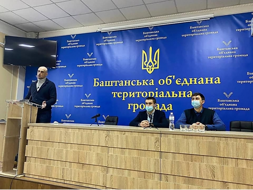 На Николаевщине начала работу группа, которая поможет сменить поставщика газа Фото № 2 На Николаевщине начала работу группа, которая поможет сменить поставщика газа Фото № 2