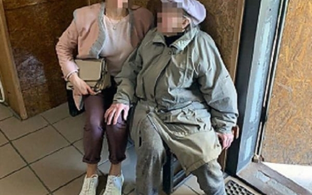 В Николаеве потерялась бабушка, имевшая при себе довольно солидную сумму денег Фото № 0 В Николаеве потерялась бабушка, имевшая при себе довольно солидную сумму денег Фото № 0