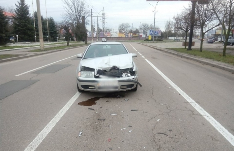 В Николаеве столкнулись Skoda Octavia и Mercedes-Benz GLC 300 Фото № 4 В Николаеве столкнулись Skoda Octavia и Mercedes-Benz GLC 300 Фото № 4