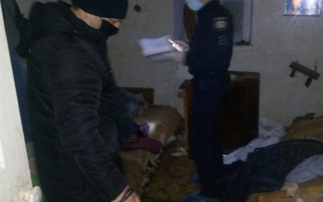 В Николаеве задержали мужчину, убившего товарища по рюмке Фото № 0 В Николаеве задержали мужчину, убившего товарища по рюмке Фото № 0