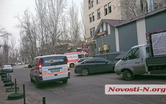 В Николаеве избирают меру пресечения водителю Range Rover, перевернувшего маршрутку Фото № 2 В Николаеве избирают меру пресечения водителю Range Rover, перевернувшего маршрутку Фото № 2