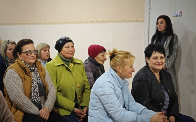 Мэр Николаева Александр Сенкевич встретился с жителями Малой Коренихи Фото № 5 Мэр Николаева Александр Сенкевич встретился с жителями Малой Коренихи Фото № 5