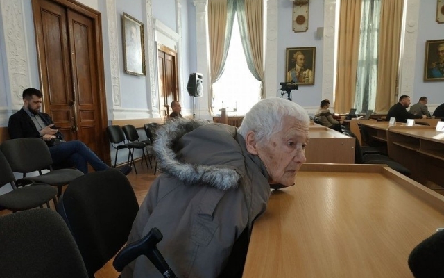 В Николаеве депутаты не смогли отвести 19 кв.м. пенсионерке для хранения инвалидных колясок Фото № 0 В Николаеве депутаты не смогли отвести 19 кв.м. пенсионерке для хранения инвалидных колясок Фото № 0