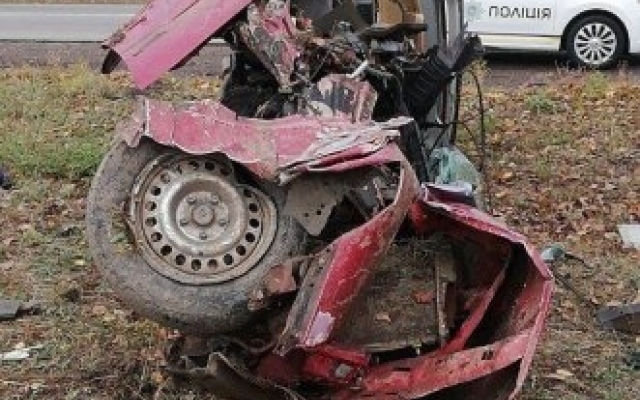 На трассе в Николаевской области автомобиль съехал в кювет: есть пострадавшие, среди них восьмимесячный мальчик Фото № 5 На трассе в Николаевской области автомобиль съехал в кювет: есть пострадавшие, среди них восьмимесячный мальчик Фото № 5