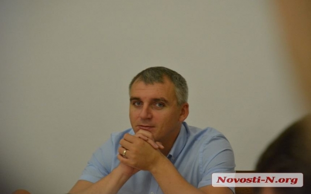 Мэр Николаева предложил выделить деньги из бюджета на стерилизацию домашних собак Фото № 0 Мэр Николаева предложил выделить деньги из бюджета на стерилизацию домашних собак Фото № 0