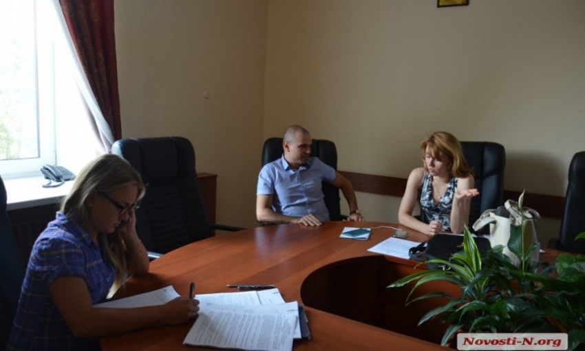 Депутаты Николаева продолжают прогуливать заседания