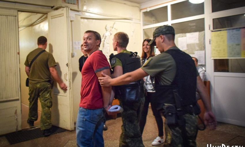 Адвокат Калаянов рассказал, почему Титов «напросился» в одиночную камеру в СИЗО