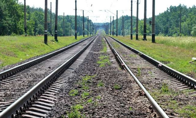 На перегоне «Конецполь-Первомайск» обнаружили тело мужчины, полиция устанавливает обстоятельства трагедии на железной дороге