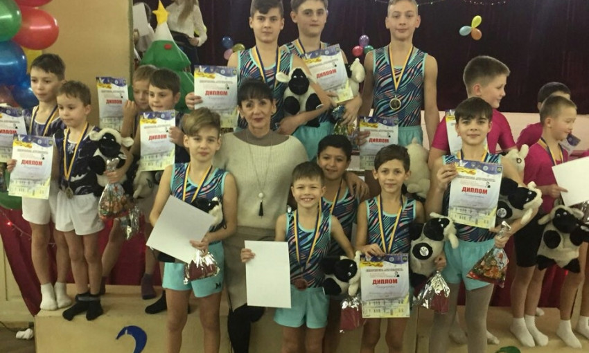 Николаевцы стали победителями Всеукраинского турнира по спортивной акробатике