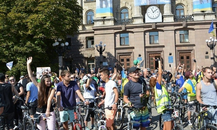 В Николаеве состоялся парад велосипедистов