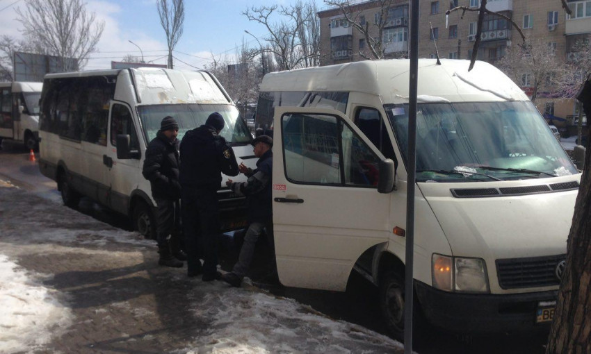 Две маршрутки с пассажирами столкнулись в центре Николаева