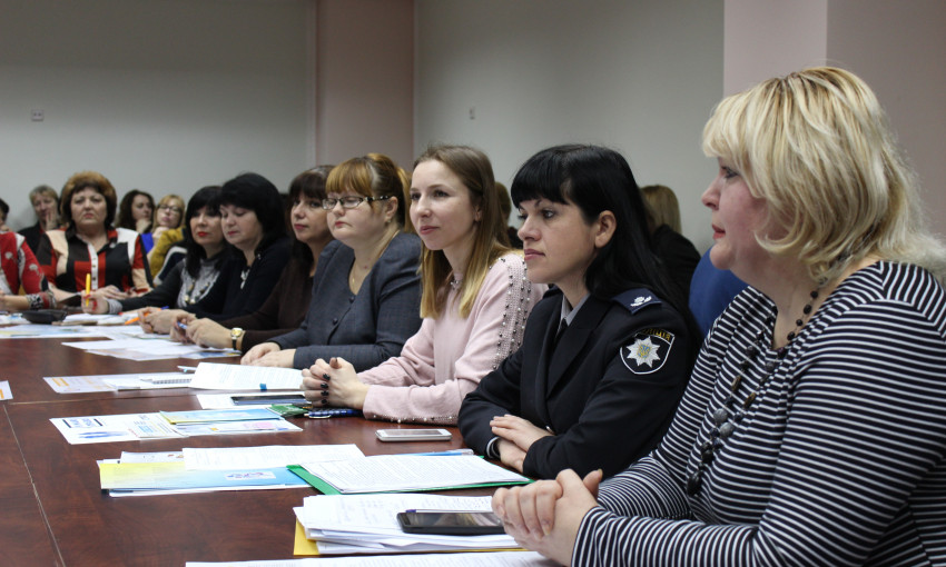 В Николаеве состоялся «круглый стол», на котором определяли, как действовать законодательство по противодействию буллинг на практике