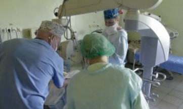 Николаевские медики провели сложную операцию по восстановлению зрения 51-летнему мужчине