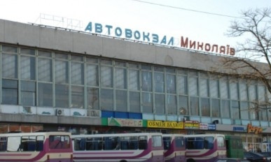 У Савченко к пассажирским перевозкам по области допустили только одну фирму
