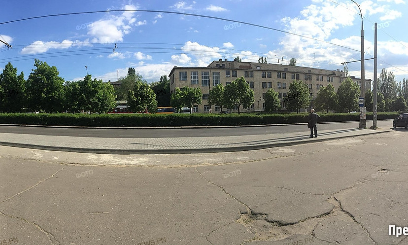 Николаевец пожаловался на не завершенное строительство новой остановки