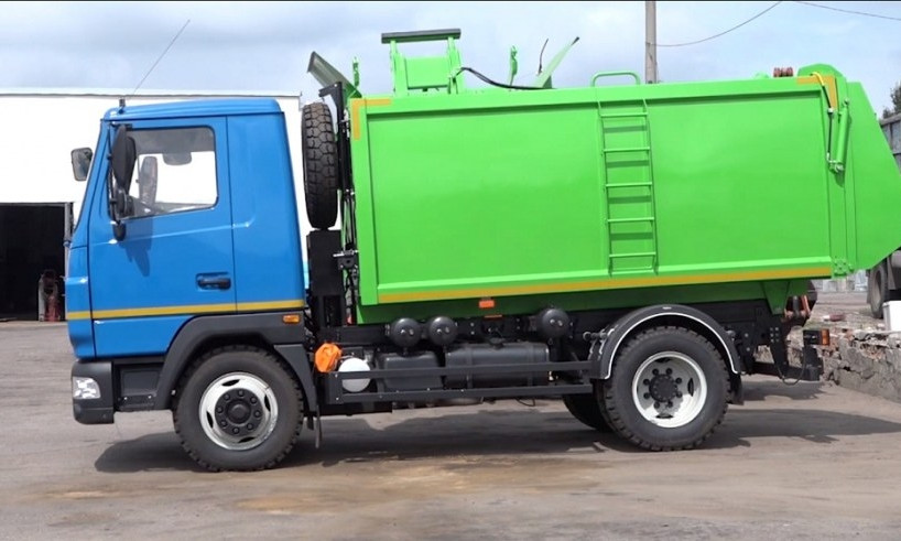«Николаевкоммунтранс» приобрел современный мусоровоз (видео)
