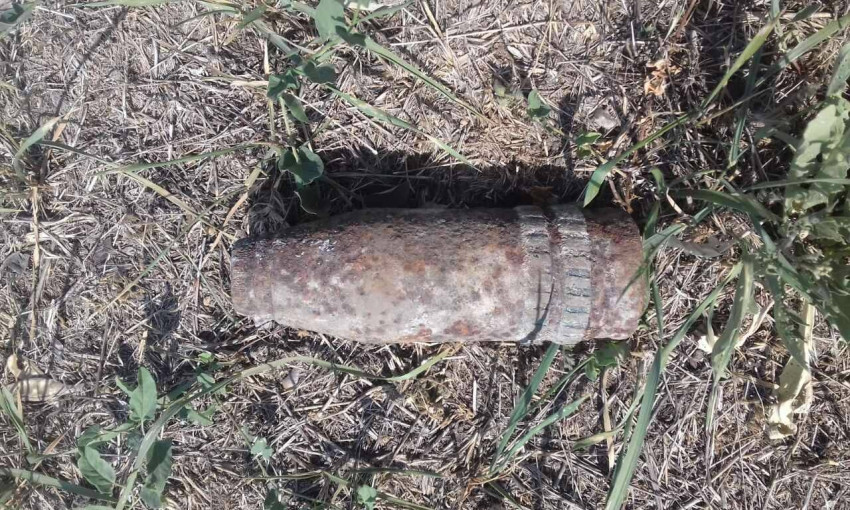 В Варваровке обнаружили взрывоопасный предмет, пиротехники уничтожили боеприпас