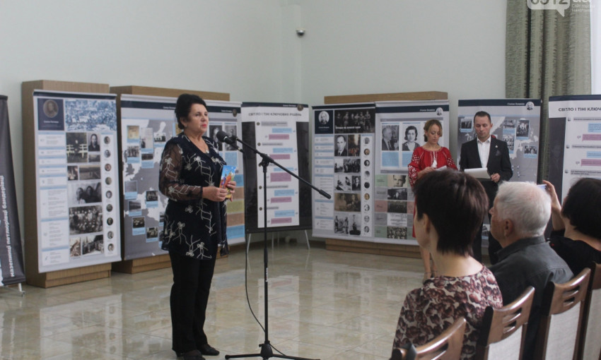 «Фактор свободы»:  в Николаеве проходит выставка плакатов посвященная юбилеям Бандеры, Мазепы и Петлюры