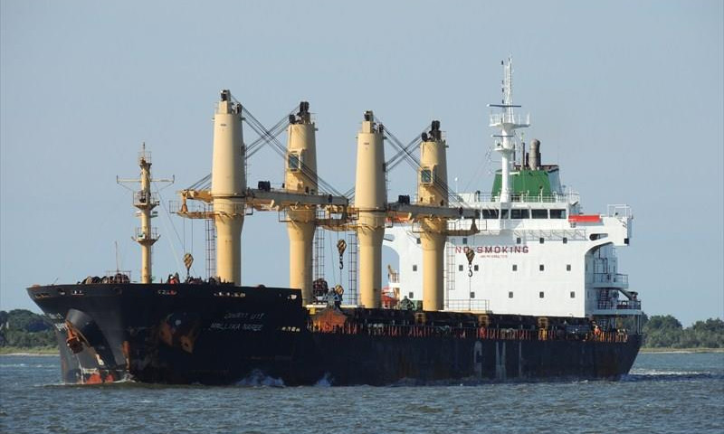 Николаевский лоцман виртуозно вывел судно из Бугско-Днепровско-Лиманского канала в море кормой вперед