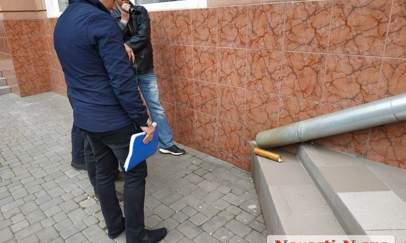 В колонну «Бессмертного полка» в Николаеве пытались бросить дымовую гранату