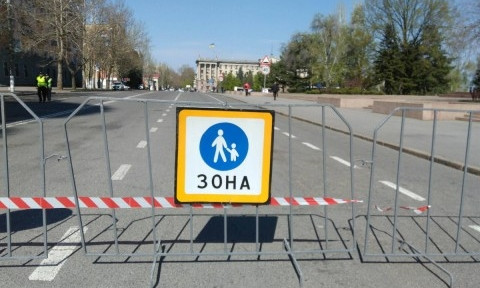 В центре Николаева на время праздников ограничат движение транспорта
