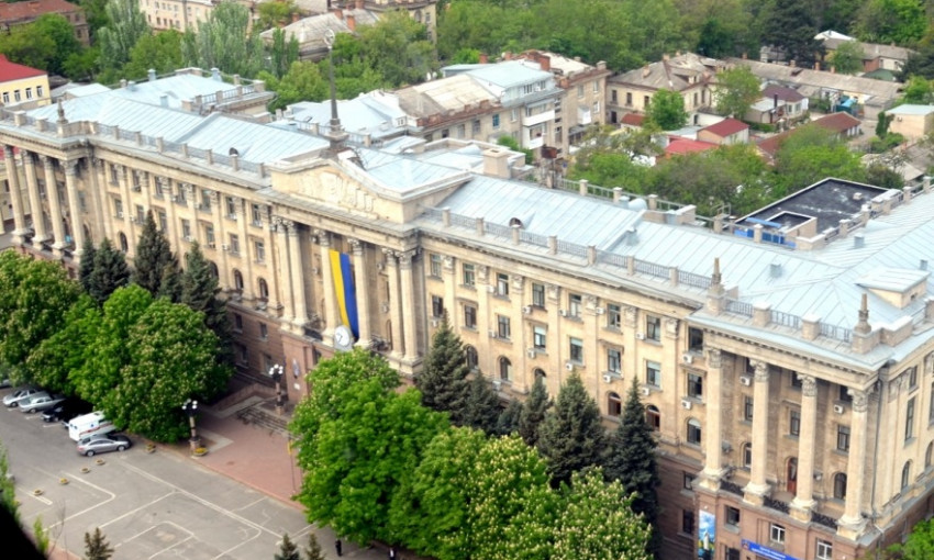 На майские праздники в Николаеве запретили массовые митинги и акции