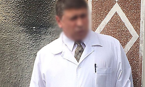 В Николаеве за взятку врача-гинеколога судили по мягкой статье – он отделался только штрафом