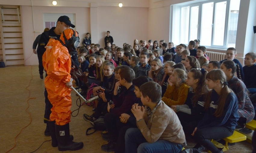 В Николаеве школьникам рассказали об одной из самых масштабных техногенных катастроф
