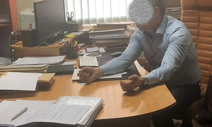На Николаевщине директор БТИ попался на взятке 108 тысяч гривен